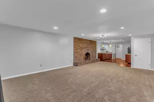 5629 S Laurelwood St, Holladay, UT 84121 - Photo 25