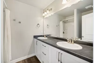 5381 W Tioga Pl, Herriman, UT 84096 - Photo 13