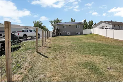 795 S 460 W, Tremonton, UT 84337 - Photo 27