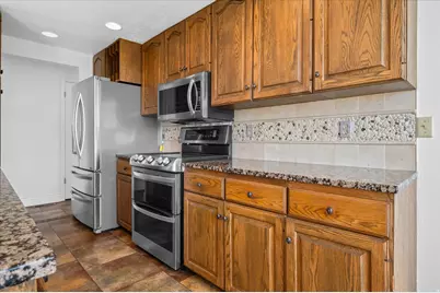 254 E 1825 N, Centerville, UT 84014 - Photo 11