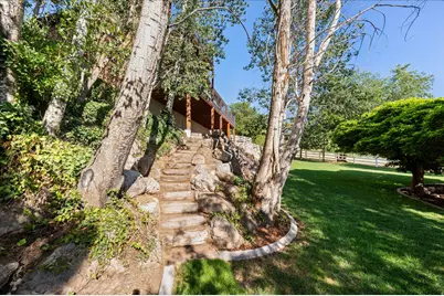 254 E 1825 N, Centerville, UT 84014 - Photo 69