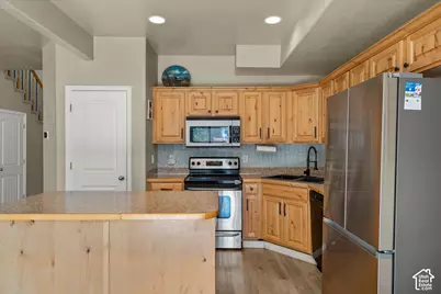 359 E 2275 N #2, North Ogden, UT 84414 - Photo 9