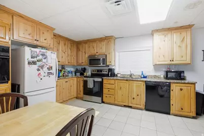 209 E 300 N, Smithfield, UT 84335 - Photo 37