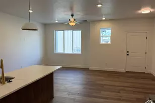142 E 2350 N, North Ogden, UT 84404 - Photo 9
