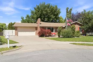 140 E 600 N, Kaysville, UT 84037 - Photo 3