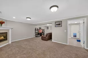 140 E 600 N, Kaysville, UT 84037 - Photo 27