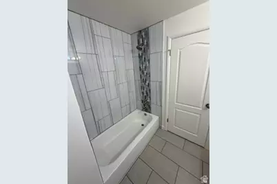 7112 S 2780 E, Cottonwood Heights, UT 84121 - Photo 31