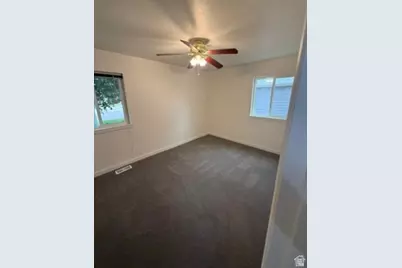 7112 S 2780 E, Cottonwood Heights, UT 84121 - Photo 37