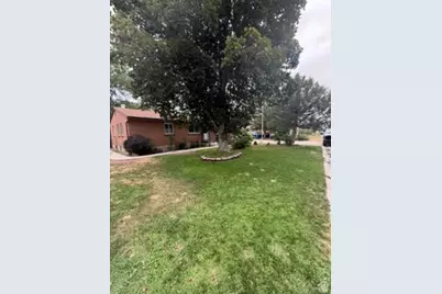 7112 S 2780 E, Cottonwood Heights, UT 84121 - Photo 5