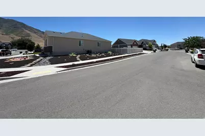 118 Tram Rock Rd, Lake Point, UT 84074 - Photo 3