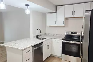 555 Star Crest Dr, Salt Lake City, UT 84116 - Photo 11