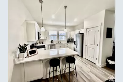 4542 W Parkes Peak Ln S, Herriman, UT 84096 - Photo 11