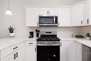 4542 W Parkes Peak Ln S, Herriman, UT 84096 - Photo 13