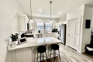 4542 W Parkes Peak Ln S, Herriman, UT 84096 - Photo 1