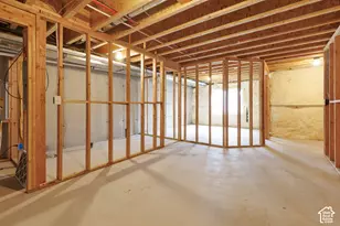 4542 W Parkes Peak Ln S, Herriman, UT 84096 - Photo 27