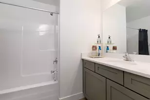 4542 W Parkes Peak Ln S, Herriman, UT 84096 - Photo 21