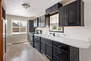 165 N 800 E, Orem, UT 84097 - Photo 9