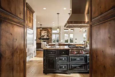 1107 N Twickenham Dr, Salt Lake City, UT 84103 - Photo 7
