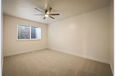 1107 N Twickenham Dr, Salt Lake City, UT 84103 - Photo 37