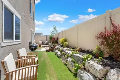 3024 S Willow Creek Dr W, Saratoga Springs, UT 84045 - Photo 25