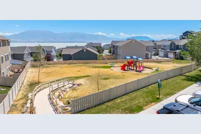 3024 S Willow Creek Dr W, Saratoga Springs, UT 84045 - Photo 31