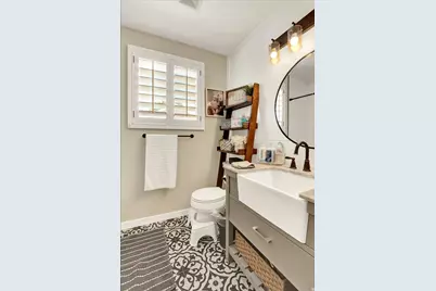1073 N 175 E, Layton, UT 84041 - Photo 21