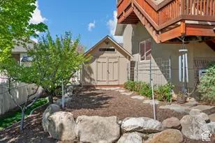 3957 W Honey Locust Ln, Cedar Hills, UT 84062 - Photo 33