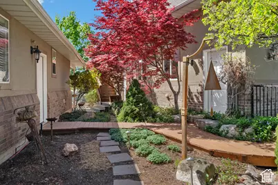 3957 W Honey Locust Ln, Cedar Hills, UT 84062 - Photo 43