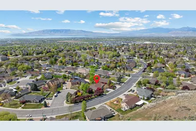 3957 W Honey Locust Ln, Cedar Hills, UT 84062 - Photo 57