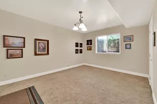 1926 E Gray Fox Dr E, Draper, UT 84020 - Photo 27