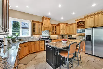 1926 E Gray Fox Dr E, Draper, UT 84020 - Photo 11
