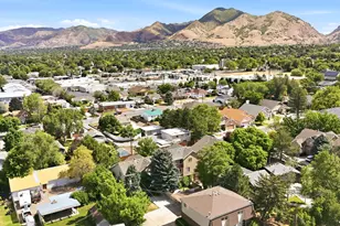 2246 E Evergreen View Ct, Salt Lake City, UT 84109 - Photo 35