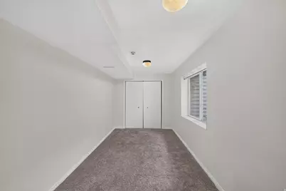 2246 E Evergreen View Ct, Salt Lake City, UT 84109 - Photo 31