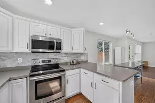 2246 E Evergreen View Ct, Salt Lake City, UT 84109 - Photo 13