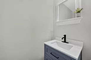 2246 E Evergreen View Ct, Salt Lake City, UT 84109 - Photo 15