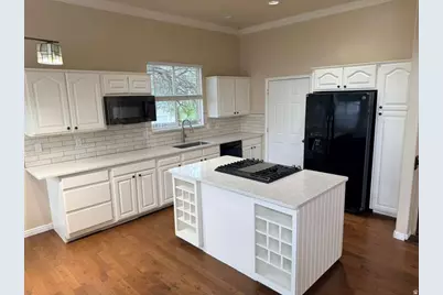 721 W 1960 N, Clinton, UT 84015 - Photo 3