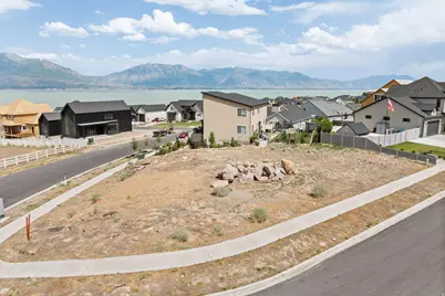 3492 S Meadowlark Ln, Saratoga Springs, UT 84045 - Photo 23