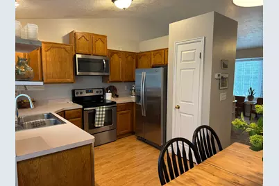 4244 Westlake Dr, Roy, UT 84067 - Photo 11