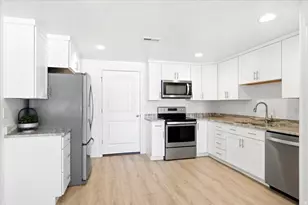 8271 N Iron Horse Dr, Lake Point, UT 84074 - Photo 37