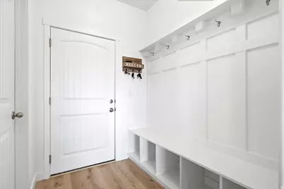 8271 N Iron Horse Dr, Lake Point, UT 84074 - Photo 51