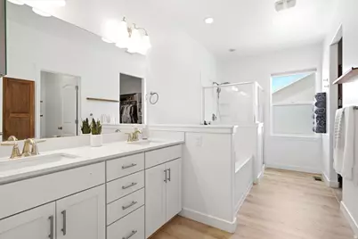 8271 N Iron Horse Dr, Lake Point, UT 84074 - Photo 25