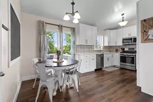1964 S Dahl Ln, Syracuse, UT 84075 - Photo 5