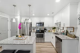 875 S Depot St, Clearfield, UT 84015 - Photo 11