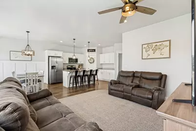 4221 W Juniper Shade Dr #295, Herriman, UT 84096 - Photo 11
