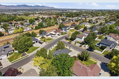 444 E Wilde Cherry Way, Sandy, UT 84070 - Photo 63