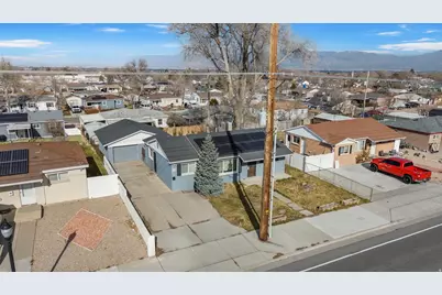4496 W 5415 S, Kearns, UT 84118 - Photo 33