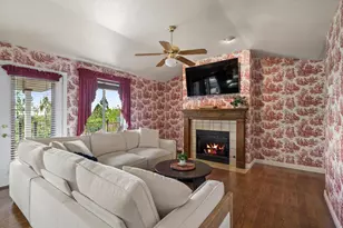 1139 N 3150 E, Layton, UT 84040 - Photo 11
