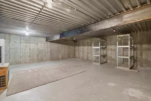 1139 N 3150 E, Layton, UT 84040 - Photo 41