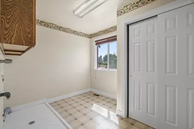 1139 N 3150 E, Layton, UT 84040 - Photo 21