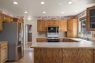 1139 N 3150 E, Layton, UT 84040 - Photo 17